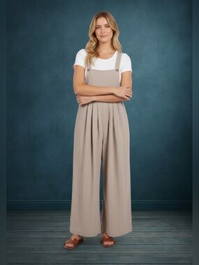 Pintuck Detail Stone Color Overall with Side Pockets